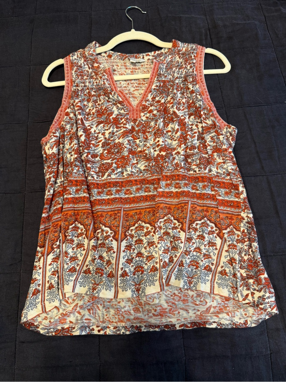 Lucky Brand Sleeveless Floral V-Neck Top in Rust and Cream